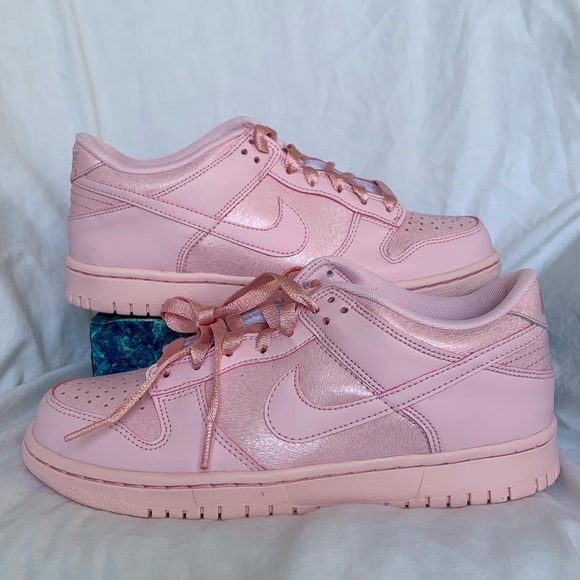 Dunk Low SE GS ‘Prism Pink’ Womens - Picture 2 of 4